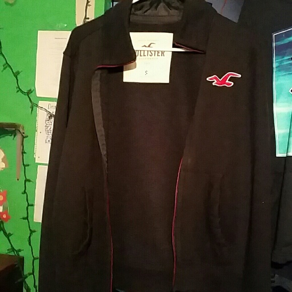 (2)Hollister Hoodies - Picture 2 of 3